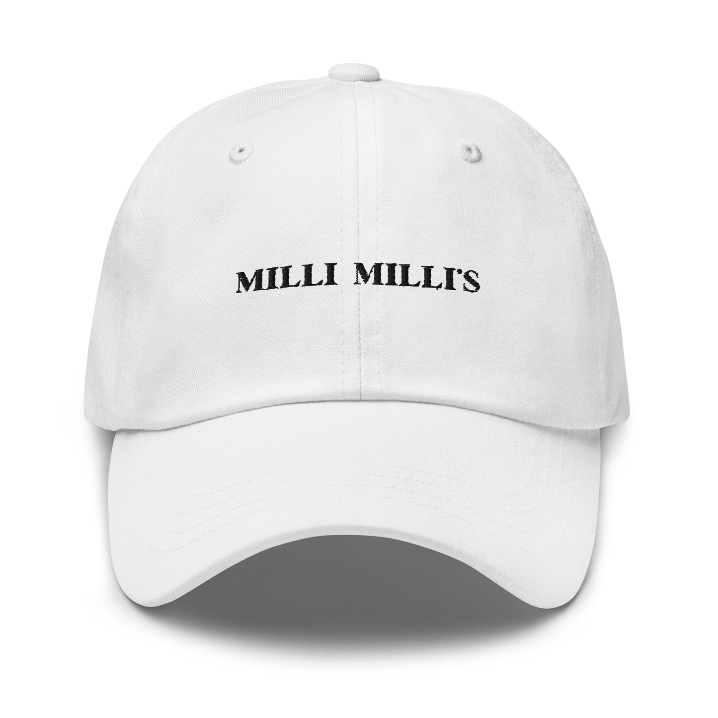 eine weiße Baseballkappe mit den Worten Mill Mills darauf gedruckt